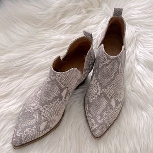 Snakeskin Pattern Booties
